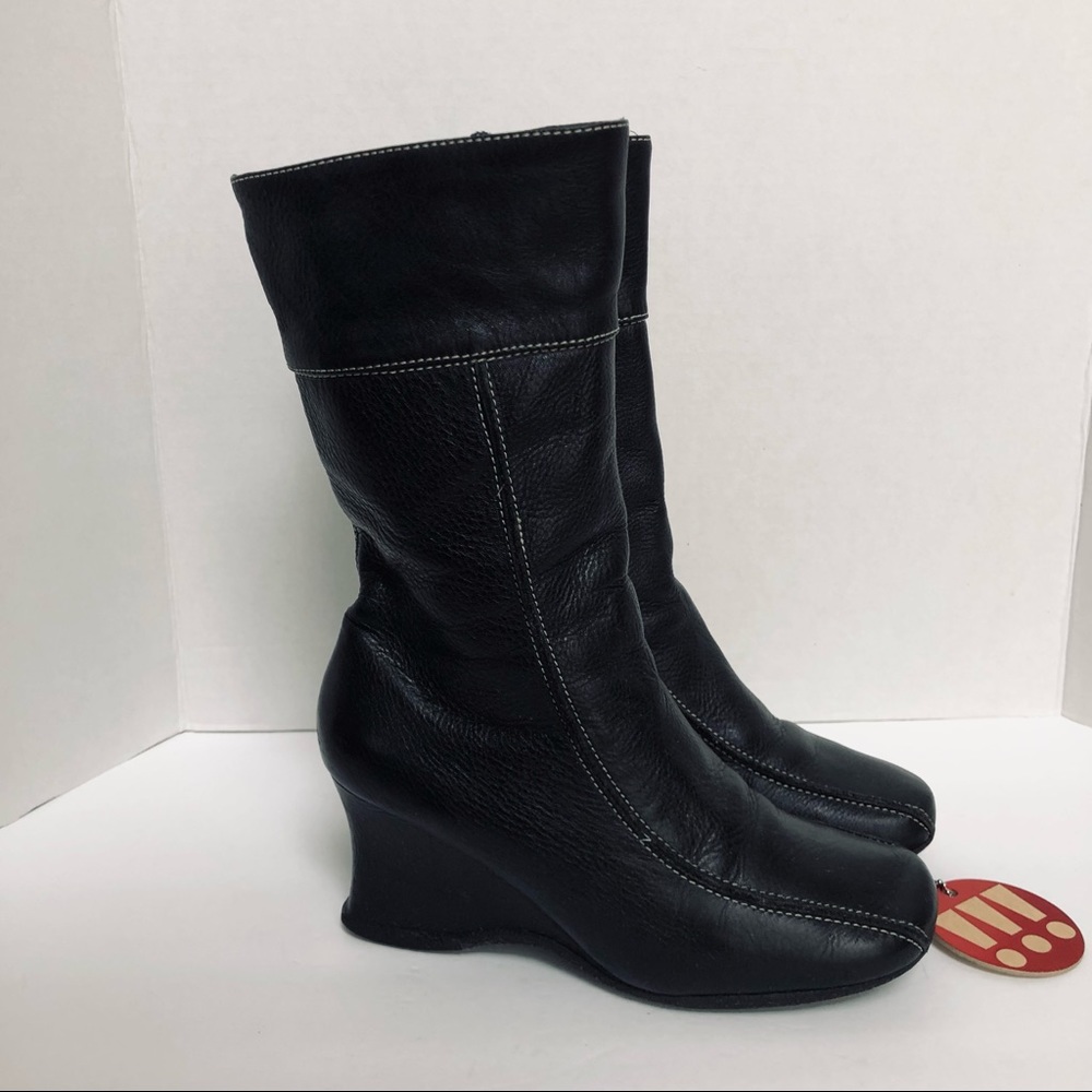 KIMEL-side zipper wedge/ square toe boot.